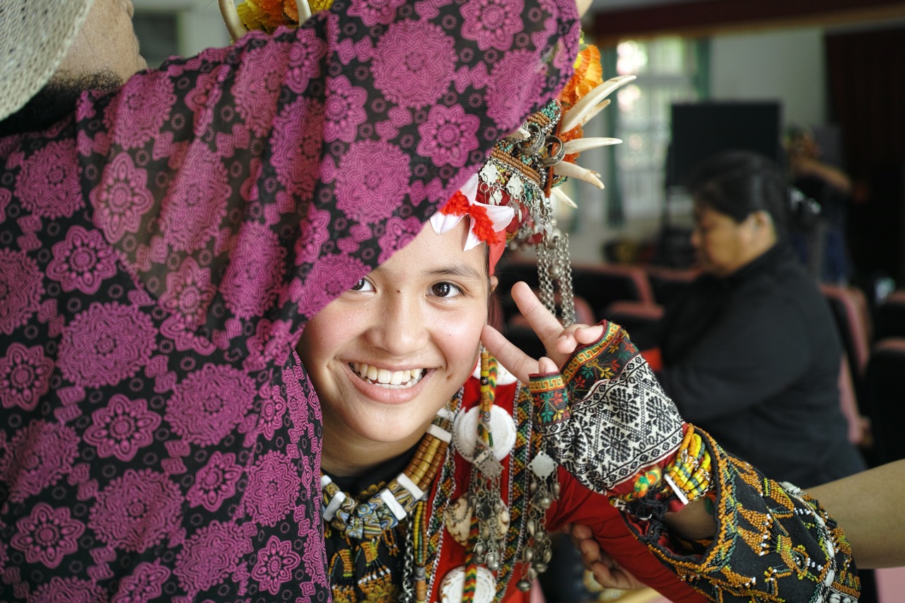 得樂日嘎小情歌